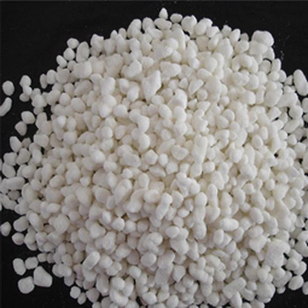 Porous Ammonium Nitrate