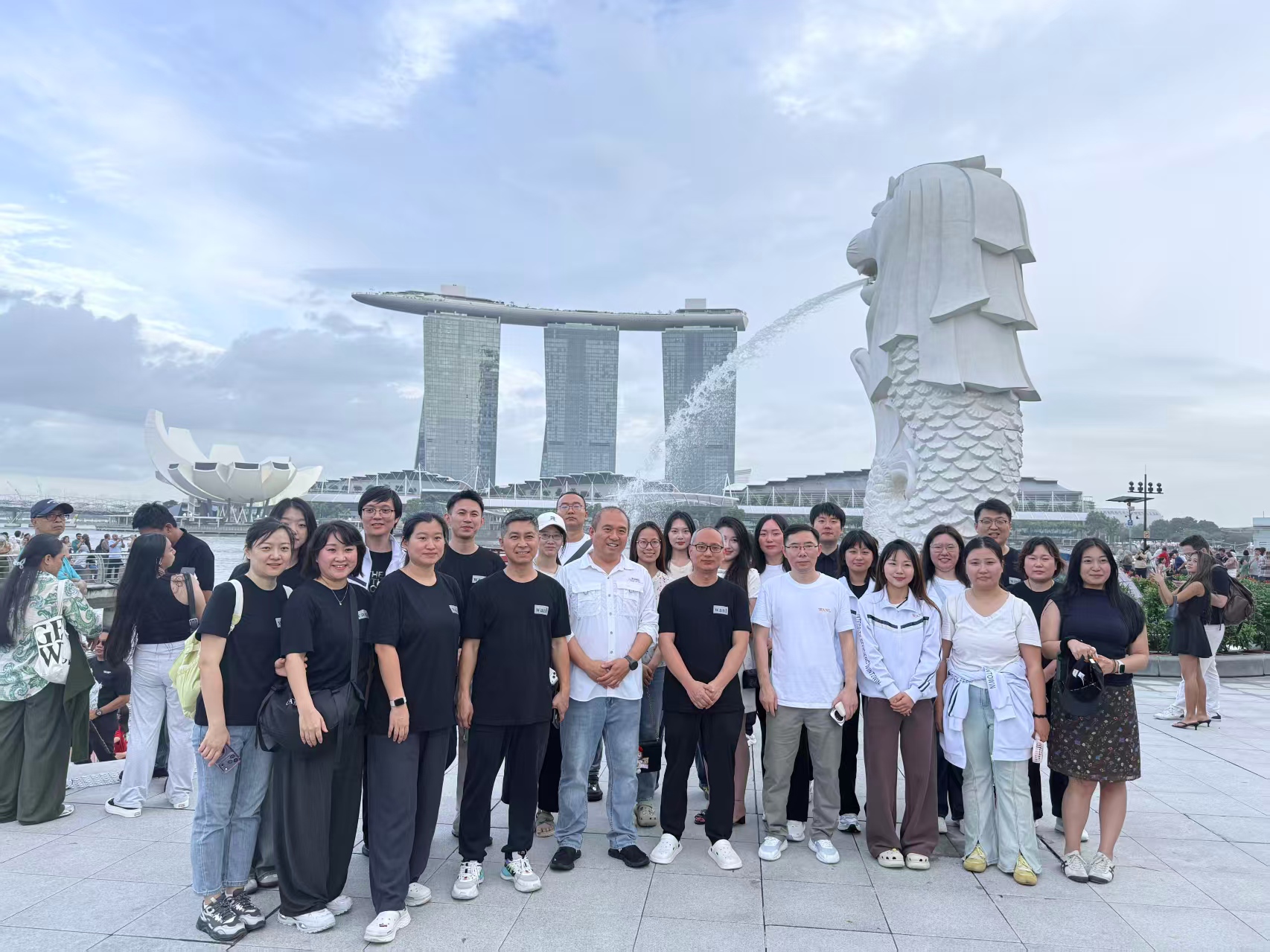 Qingdao Sinoland Team-Building Journey in Singapore and Malaysia: Seeing Each Other, Seeing Beyond.